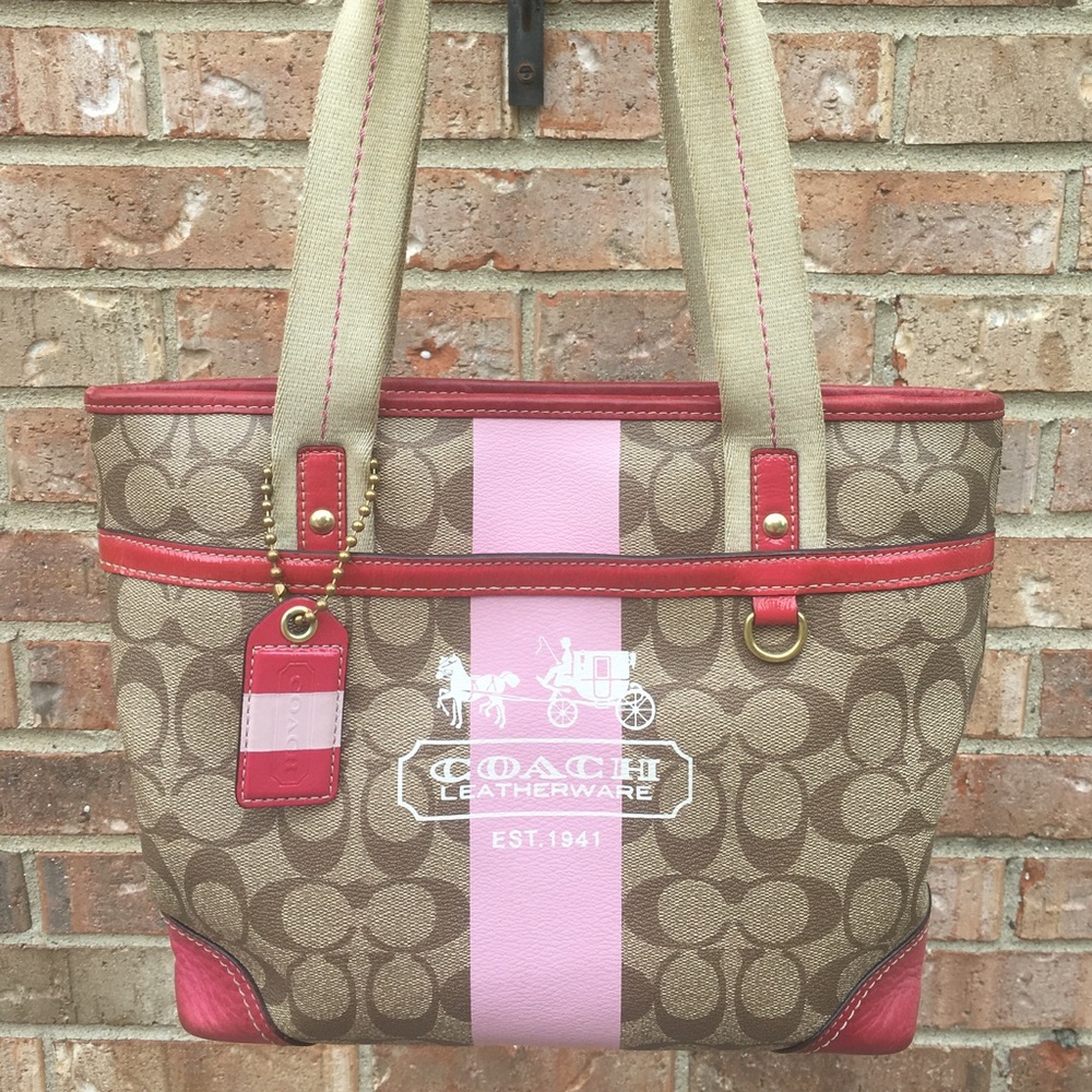 Authentic COACH Purse 👛